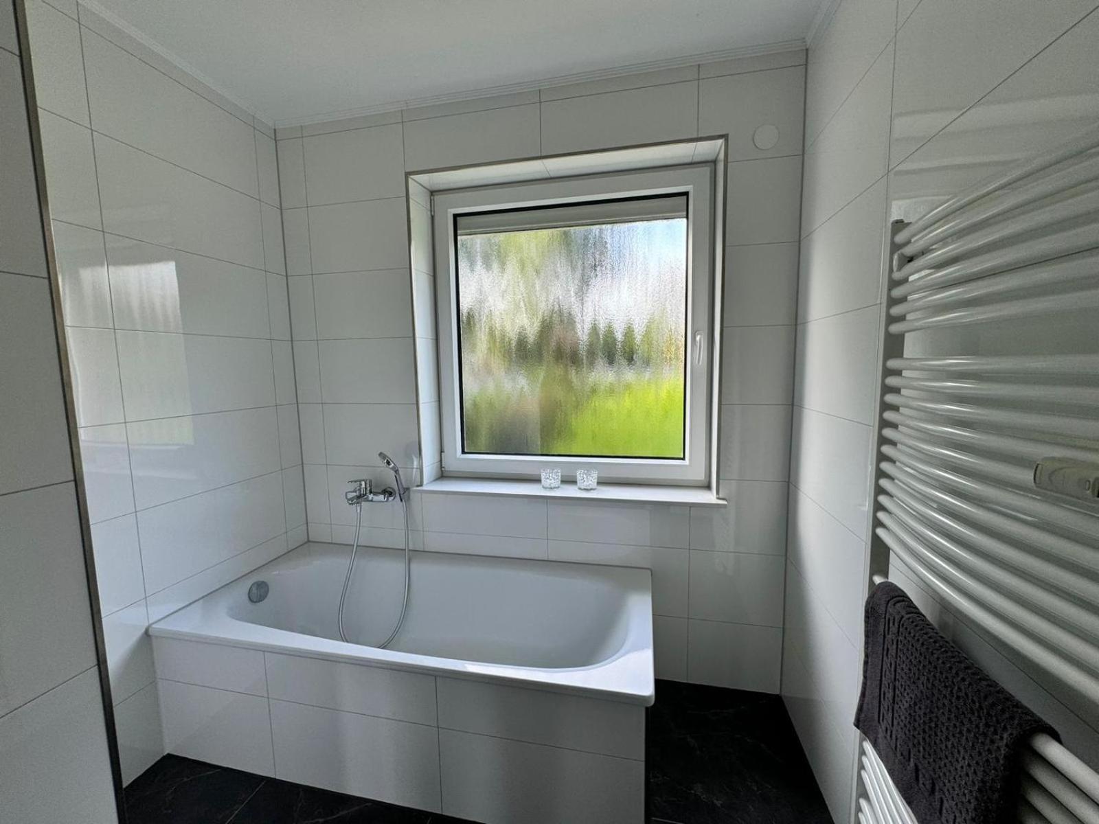 Traumhafte 2-Zimmer-Wohnung Nordenham Kültér fotó